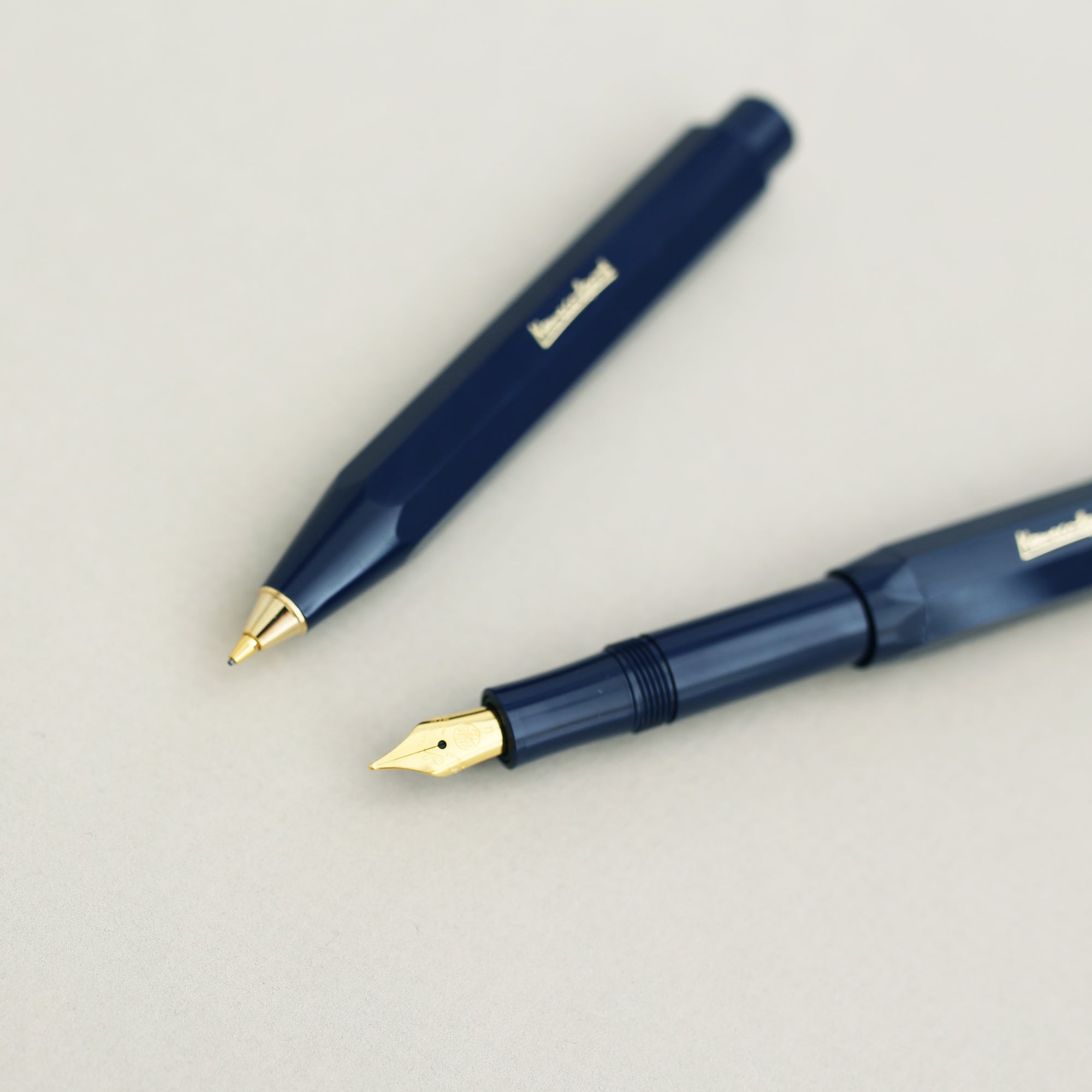 KAWECO CLASSIC SPORT FOUNTAIN PEN M // NAVY