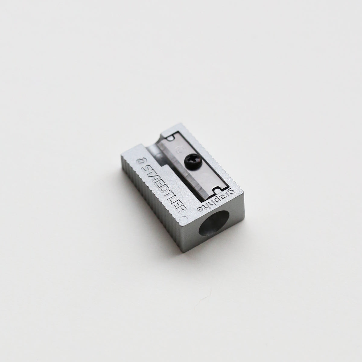 PENCIL SHARPENER // ONE HOLE