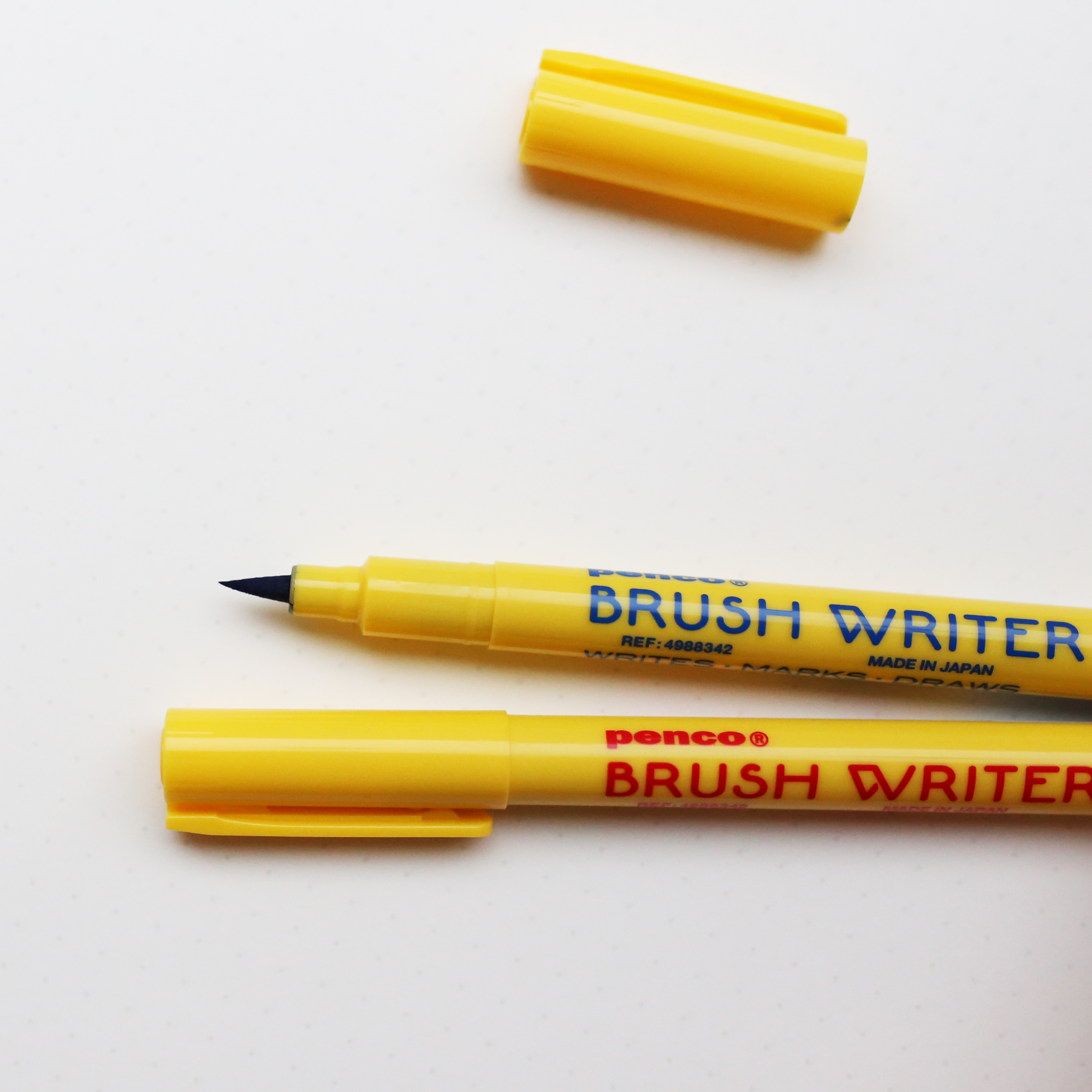 BRUSH WRITER // RED
