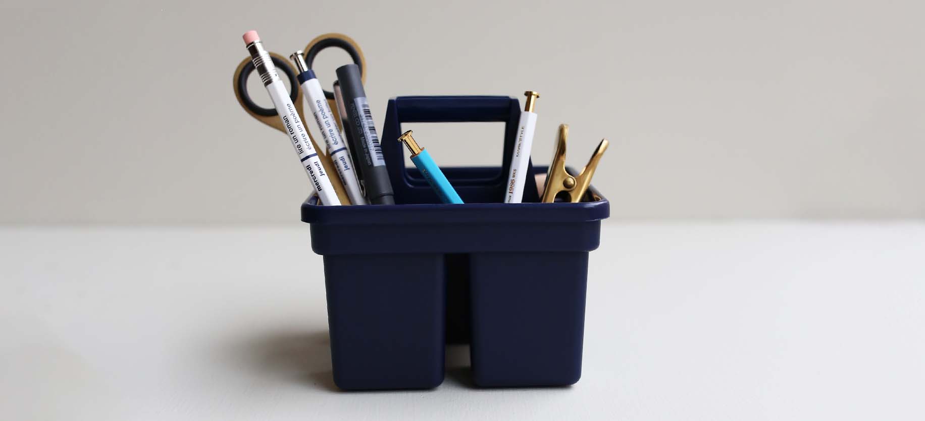 ORGANIZE YOUR DESK