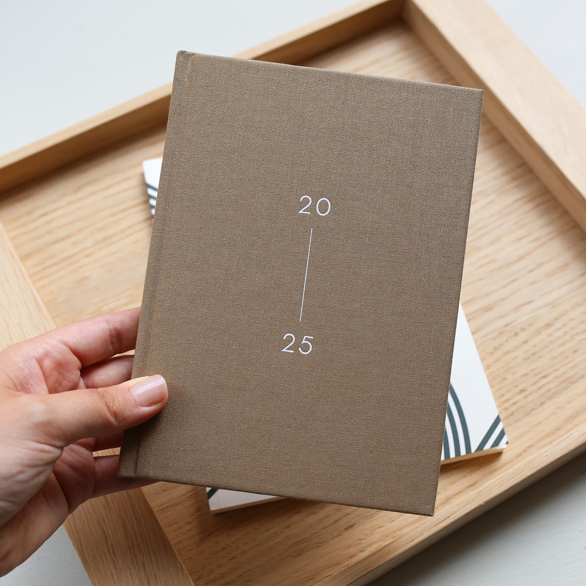 NOTEBOOK CALENDAR 2025 // ENGELSK