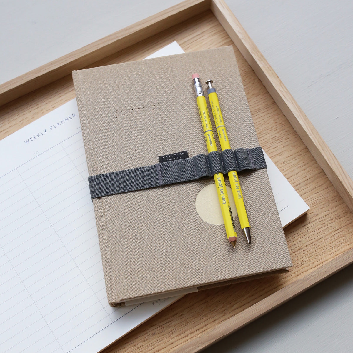 DAYS MECHANICAL PENCIL 0.5mm // YELLOW