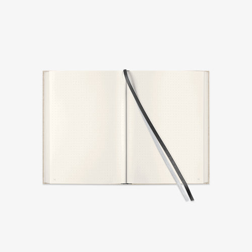 PAPERSTYLE NOTESBOG A5 PRIKKET // SORT