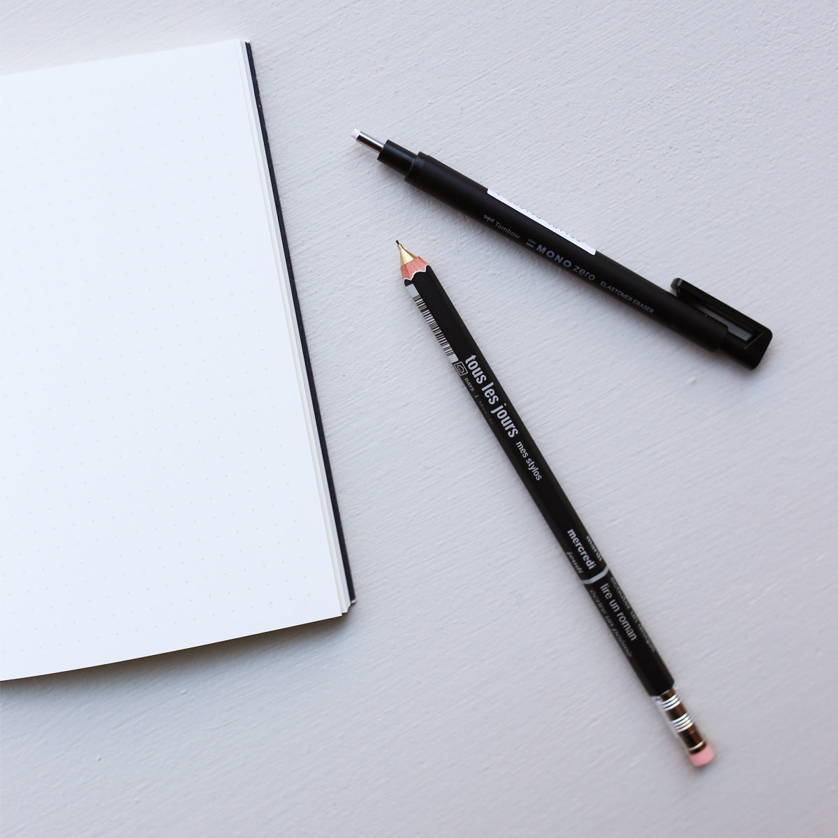 MONO ZERO ERASER PEN // BLACK