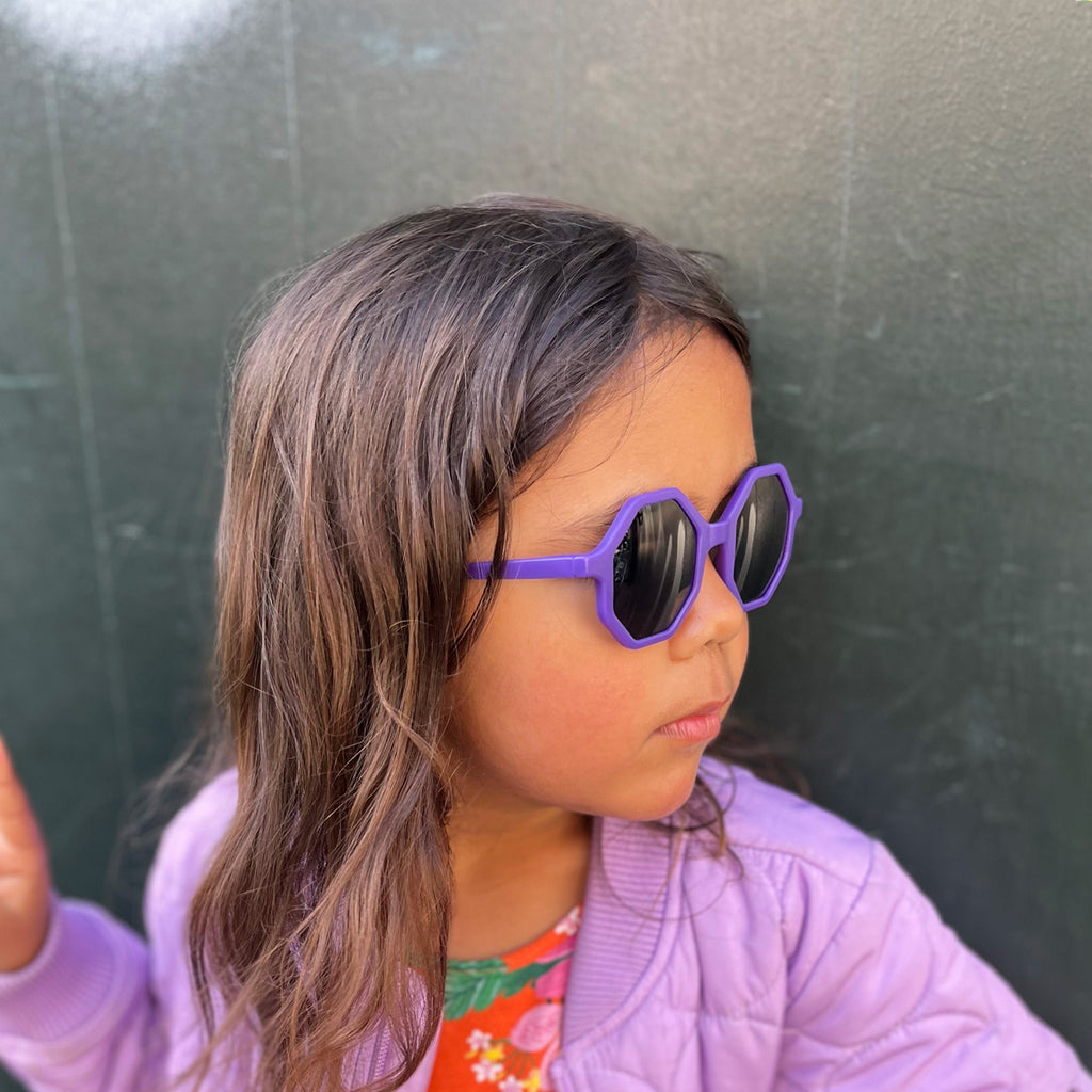 CHILDRENS SUNGLASSES // VIOLET