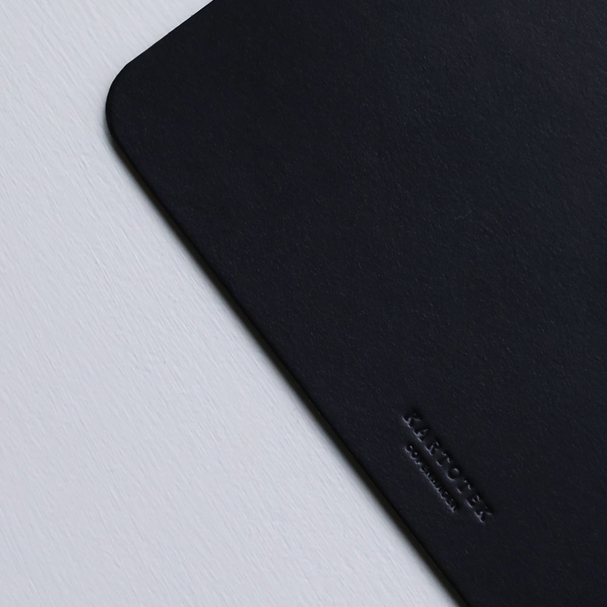 LEATHER MOUSE PAD // BLACK