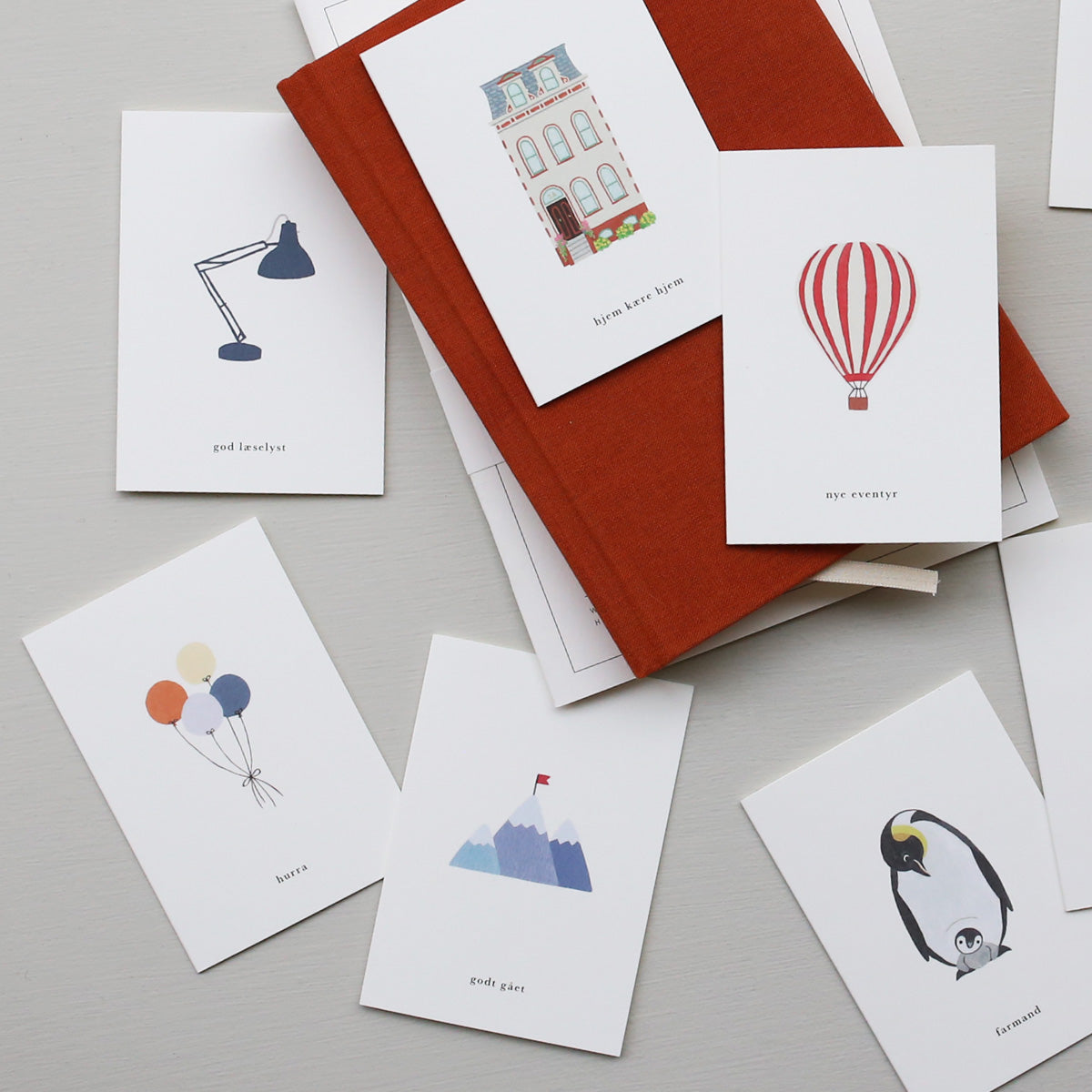 SMALL GREETING CARD // BJERGTOP (DANISH)