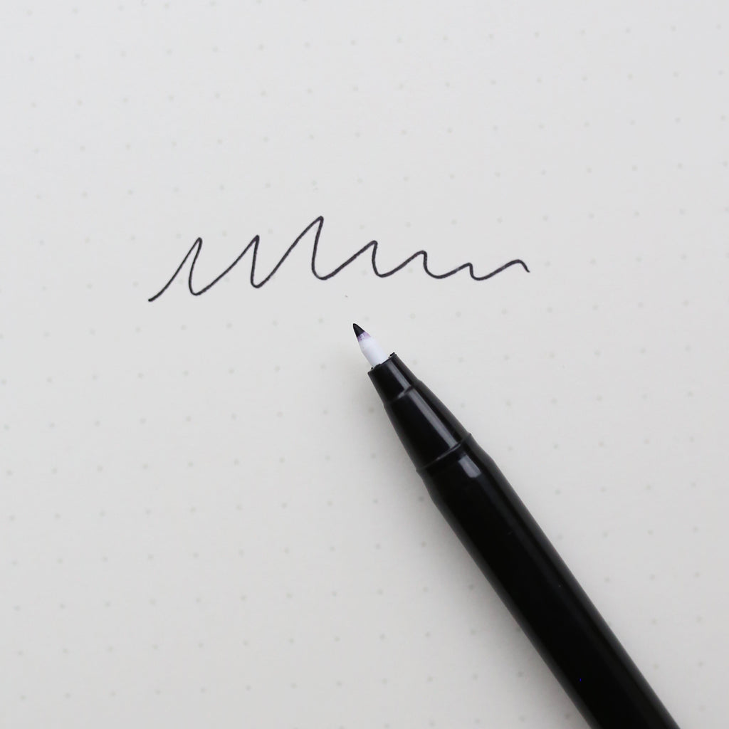 PLUS PEN 3000 // BLACK